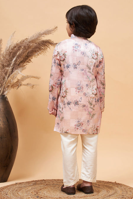 VASTRAMAY Pink Floral printed Silk Blend Kurta Pyjama baap Beta Set